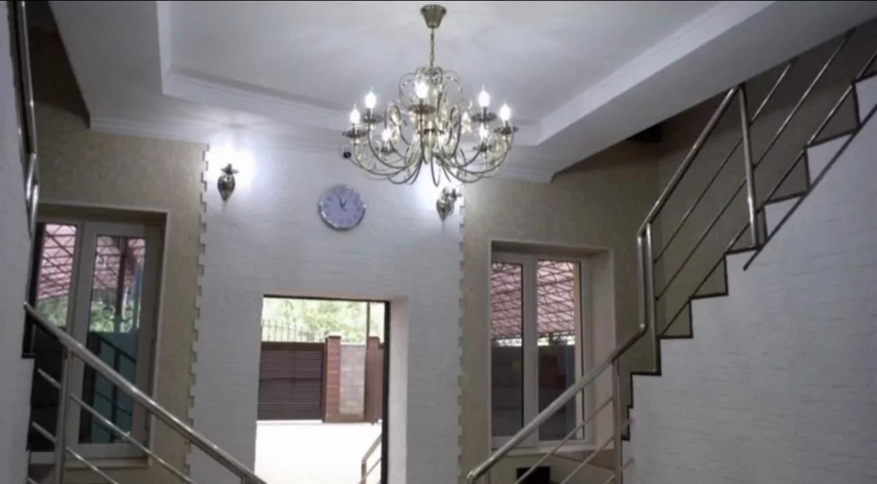 Hotel Роща 7 à Bichkek Extérieur photo