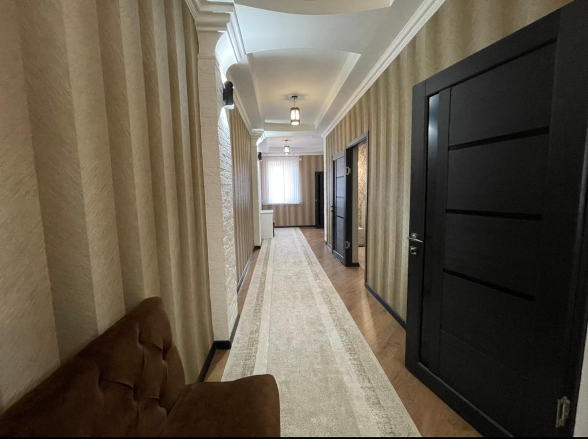 Hotel Роща 7 à Bichkek Extérieur photo